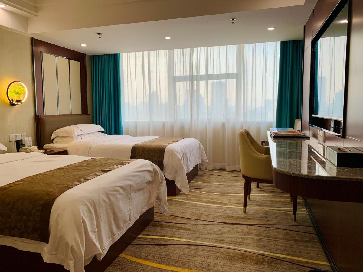 Skyline Plaza Hotel Гуанчжоу Экстерьер фото
