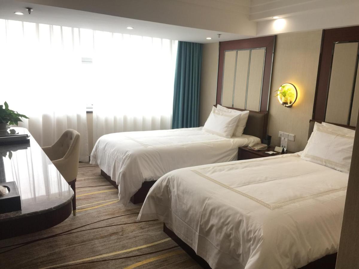 Skyline Plaza Hotel Гуанчжоу Экстерьер фото