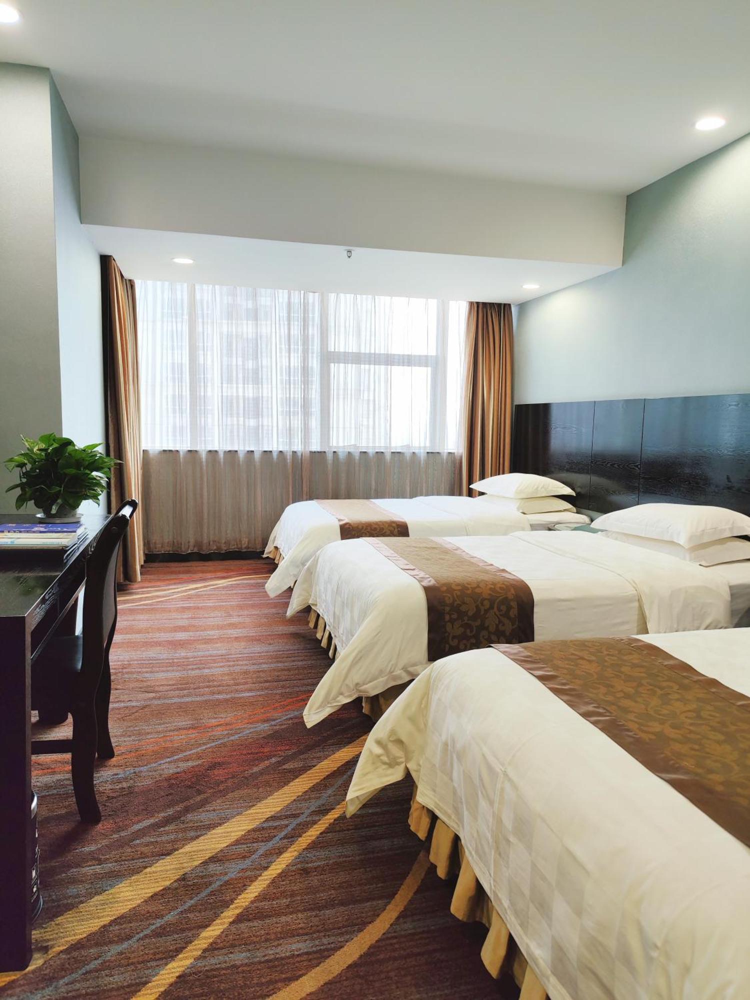 Skyline Plaza Hotel Гуанчжоу Экстерьер фото