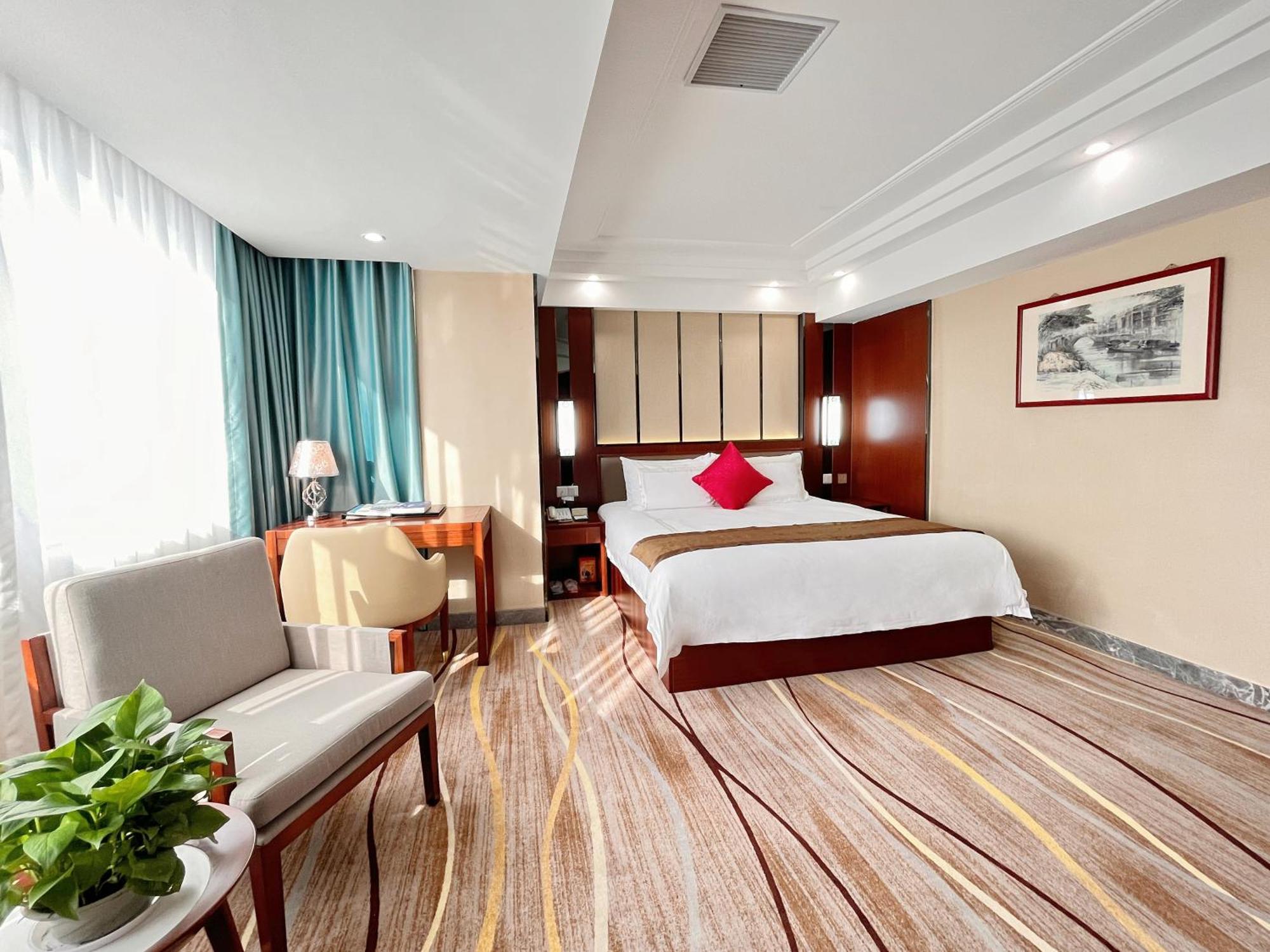Skyline Plaza Hotel Гуанчжоу Экстерьер фото