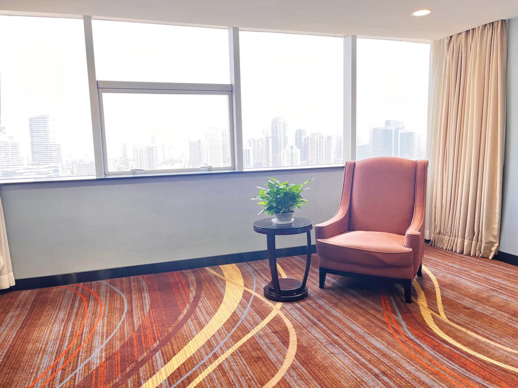 Skyline Plaza Hotel Гуанчжоу Экстерьер фото