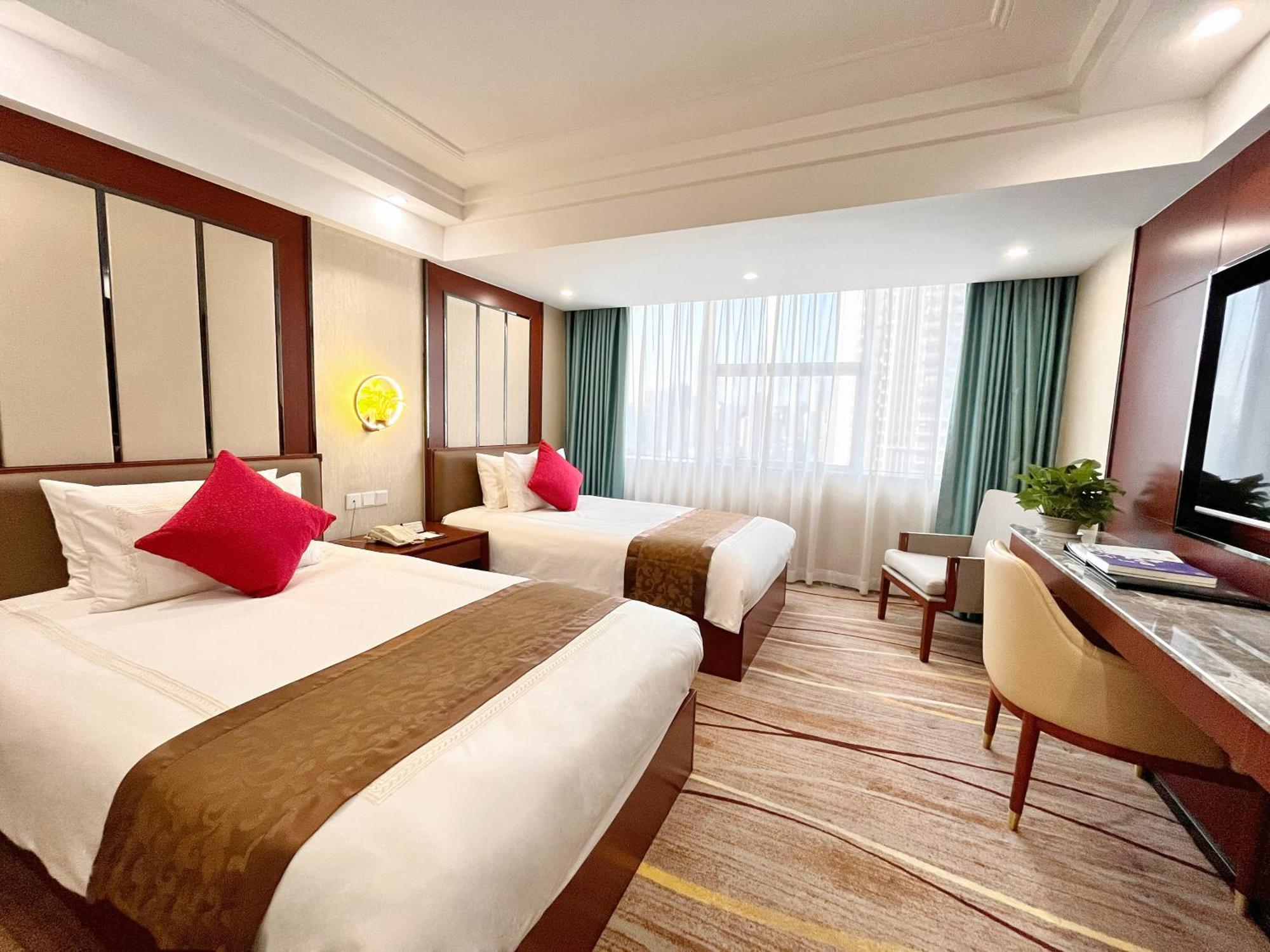 Skyline Plaza Hotel Гуанчжоу Экстерьер фото