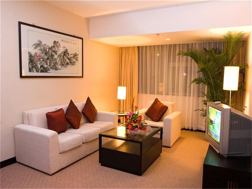 Skyline Plaza Hotel Гуанчжоу Интерьер фото