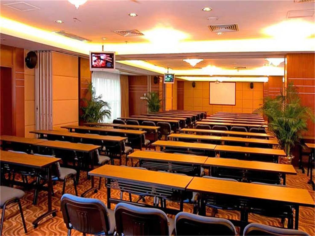 Skyline Plaza Hotel Гуанчжоу Экстерьер фото